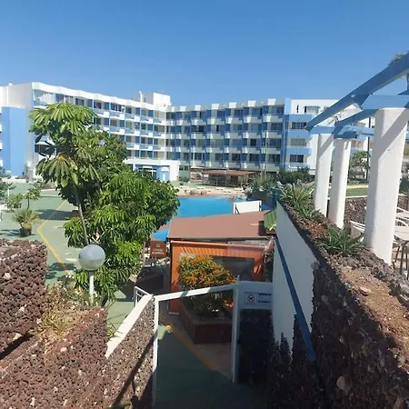 Апартаменты Cosy Studio With Balcony At Golf Del Sur, Tenerife